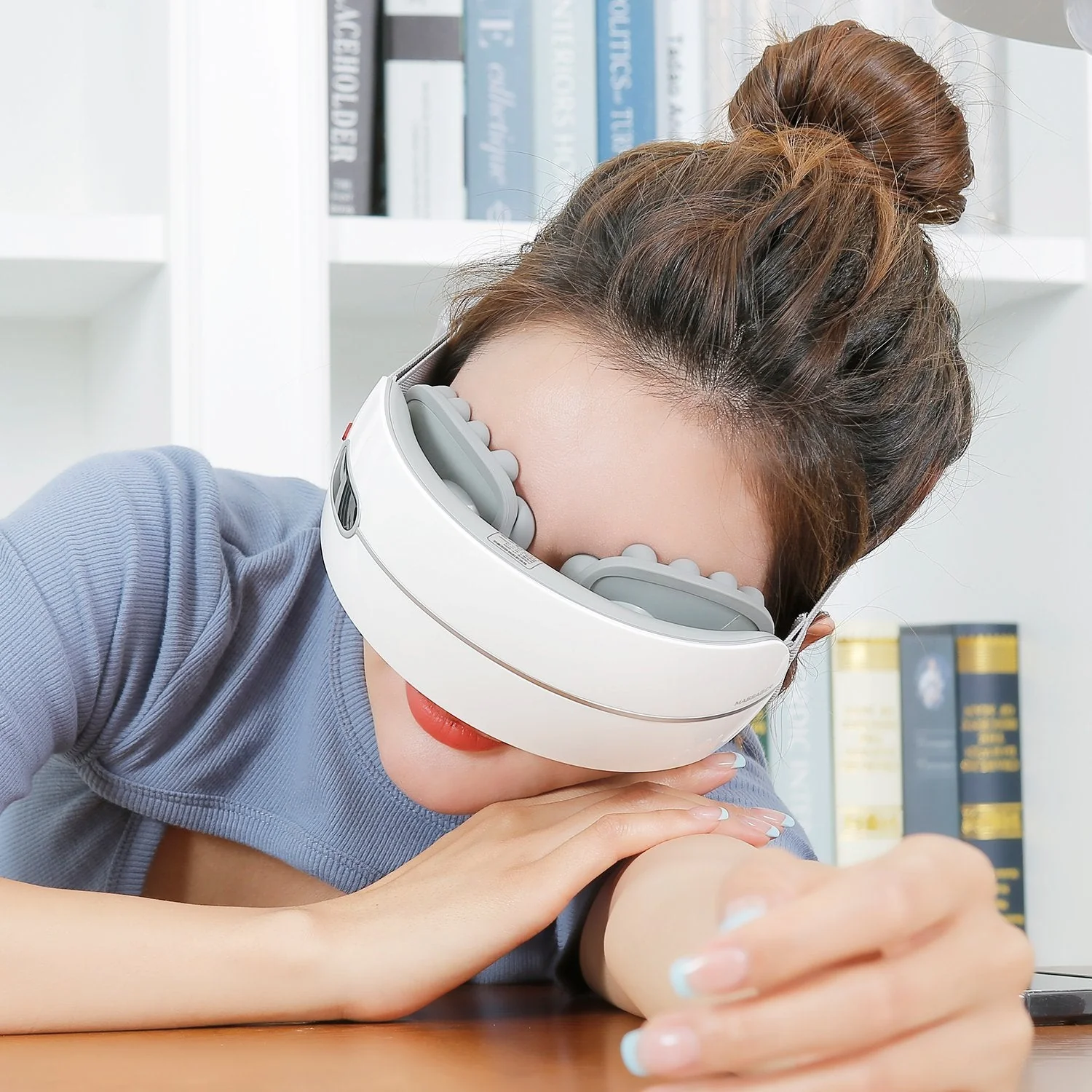 AmaMedic AM-4602 Kneading Eye Massager - Image 5